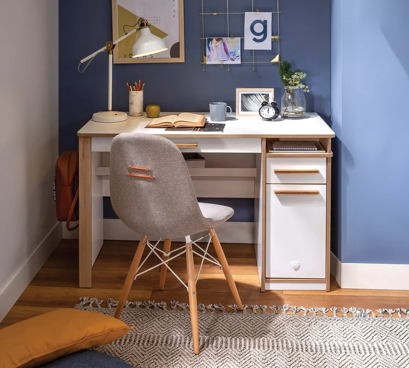 Modera Large Study Desk
