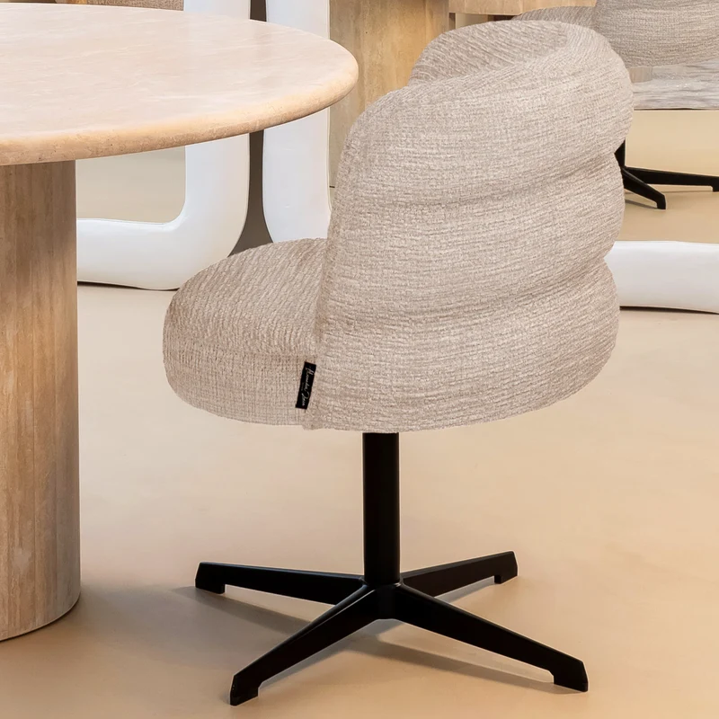 Richmond Interiors Chadwick Cream Fusion Drehstuhl