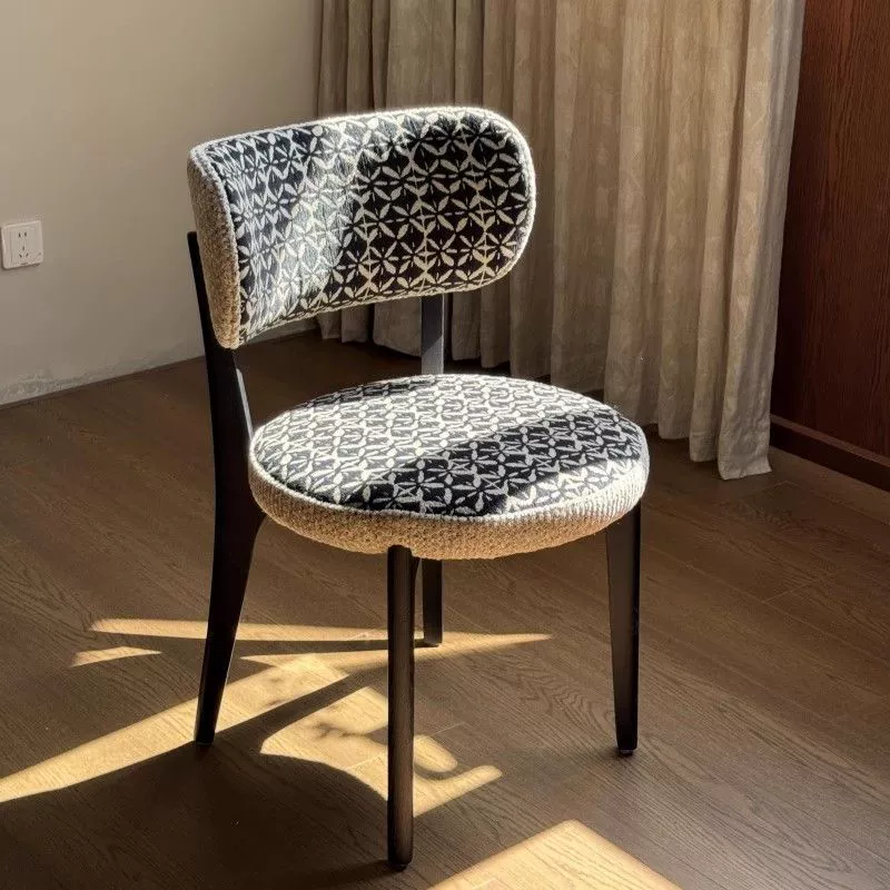 Modern Minimalist Round Cotton-linen Ash Wood Solid Wood Dining Chair Backrest Armless For Dining Room & Kitchen
