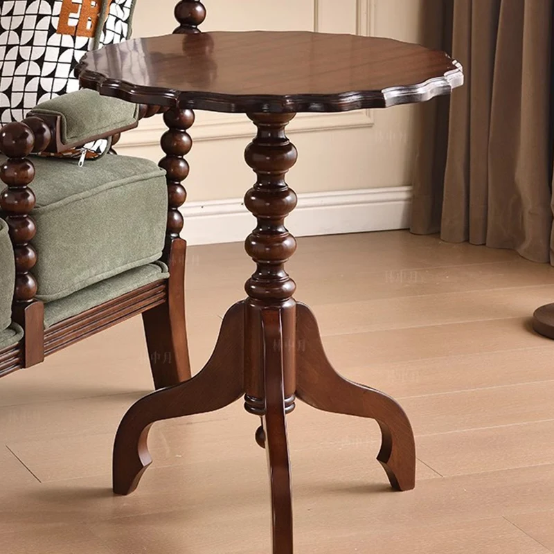 Traditional European Round Plywood Rubberwood Side Table For Living Room