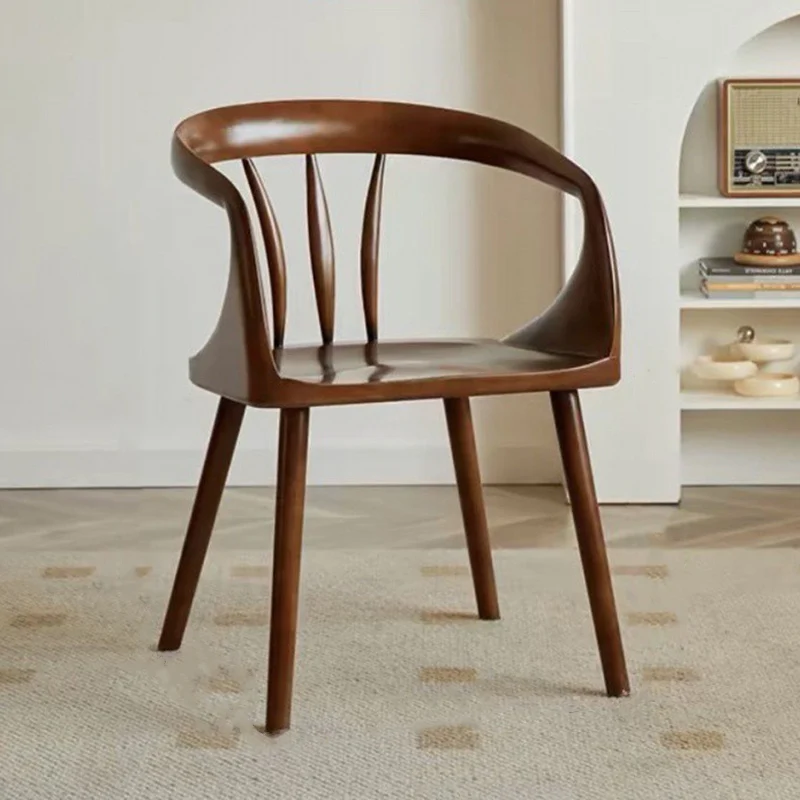 Traditional Vintage Rubberwood Dining Chair Backrest Armrests For Dining Room