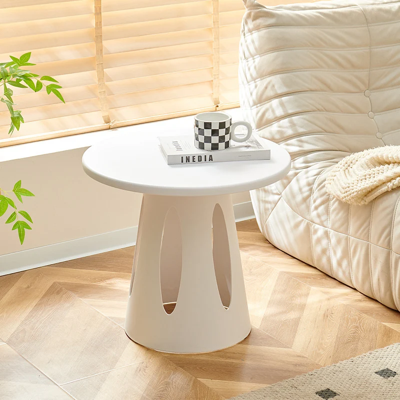 Contemporary Scandinavian Round Plastic Side Table 1-Tier For Living Room