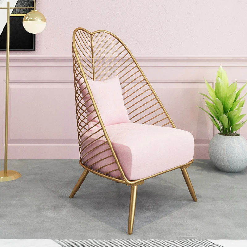 Contemporary Nordic Velvet Upholstered Banana Leaf Metal Frame Accent Chair Backrest For Living Room