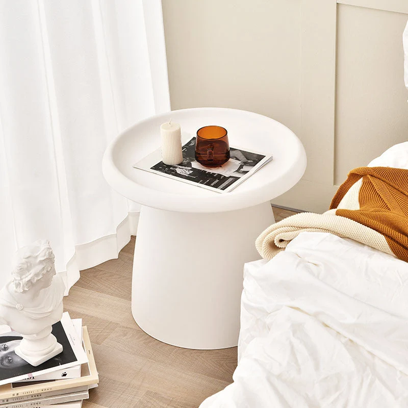 Modern Round Bedside Cabinet Plastic Nightstand, 20"L X 20"W X 17.5"H