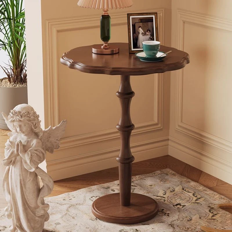 Traditional Vintage Round Lacework Rubberwood Coffee Table 1-Tier For Living Room