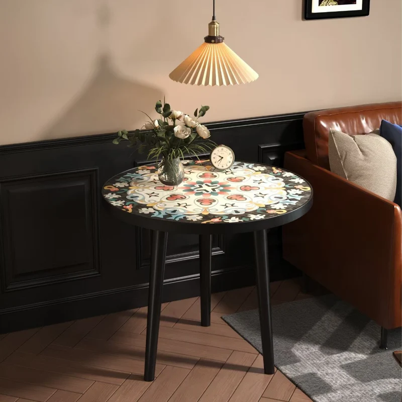 Traditional Vintage Solid Wood & Medium Density Fiberboard Round Coffee Table For Living Room