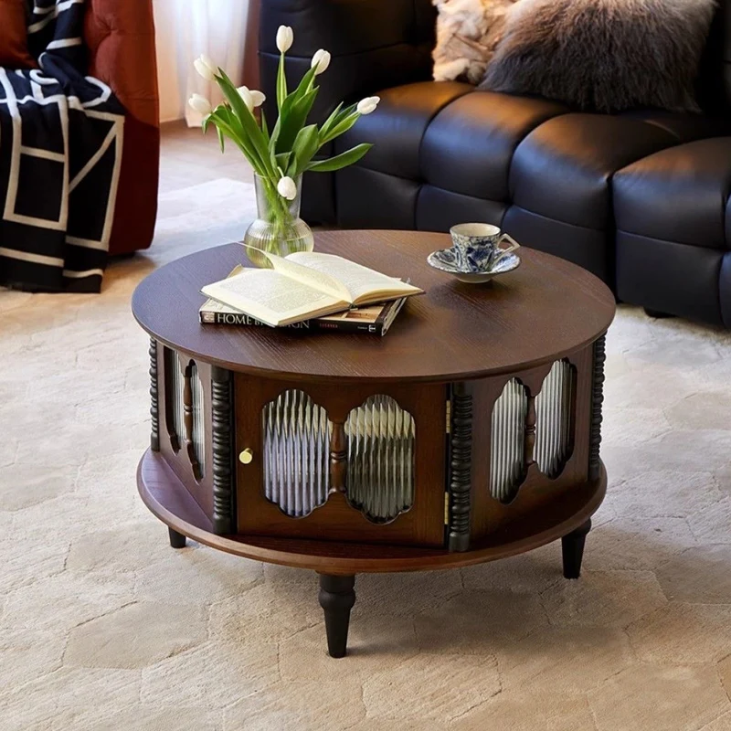 Traditional Vintage Rubberwood Round Coffee Table For Living Room