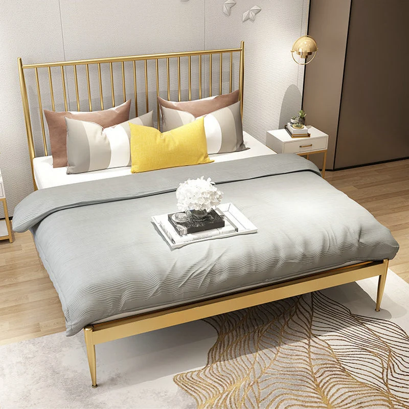 Iron Open-Frame Bed Contemporary Standard Bed with Metal Legs