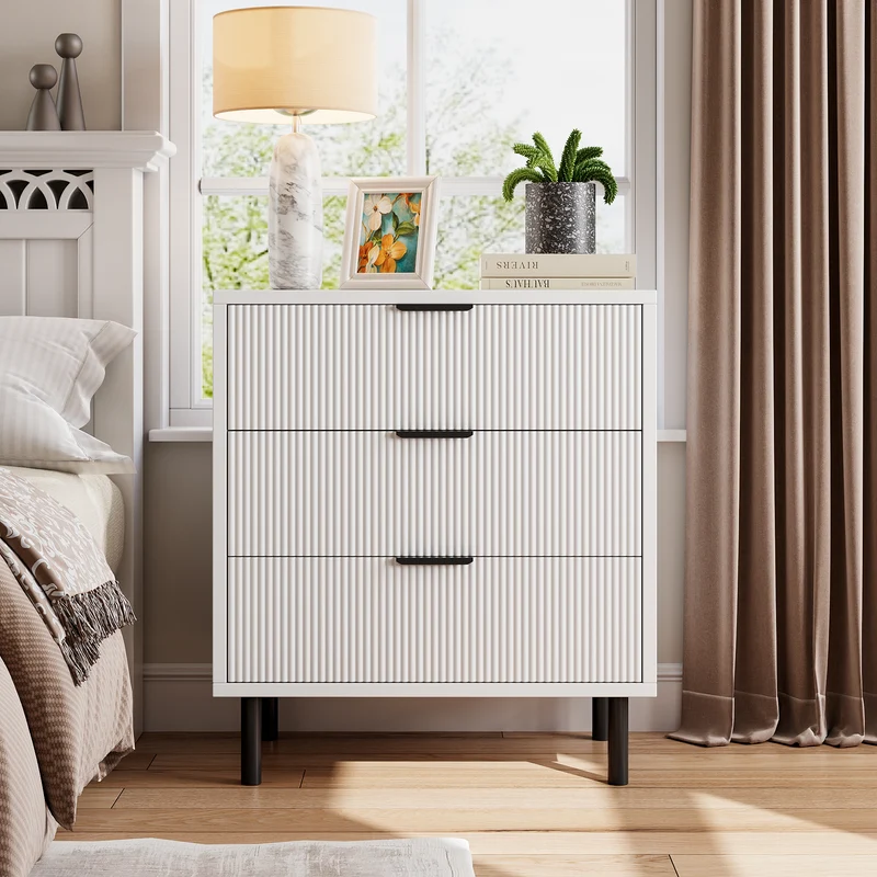 Garvee Kommode mit 3 Schubladen, modernes Rillendesign, stabile Metallbeine, 70,1 × 39,9 × 75,9 cm, für Schlafzimmer und Wohnzimmer, weiß