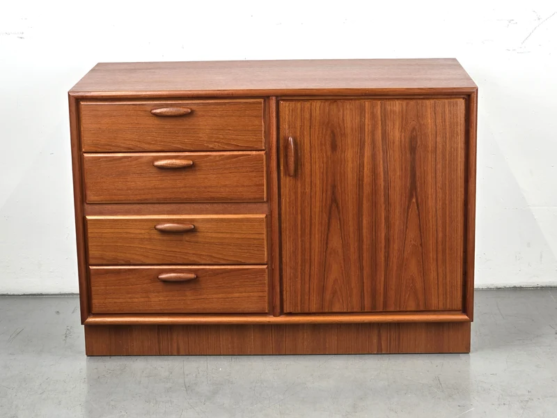 HEINRICH RIESTENPATT TEAKHOLZ SIDEBOARD kommode vintage rt tv board