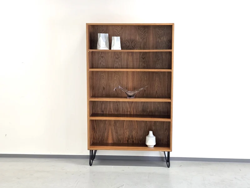 VINTAGE HOLZ REGAL nuss mid century bücher schrank kommode schwarze beine