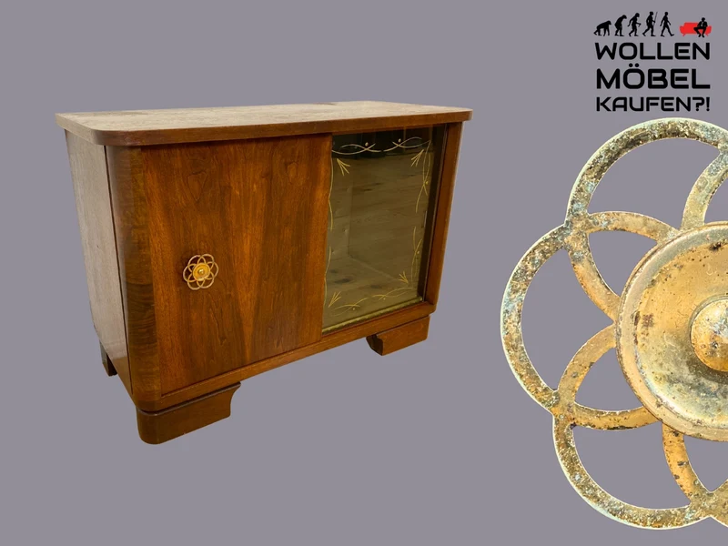 Stilvolle und gut erhaltene 50er Jahre Barkommode mit Schiebetüren & Originalgläsern I Barschrank Barvitrine Vitrine Bar Kommode Sideboard Mid-Century Vintage 60er I