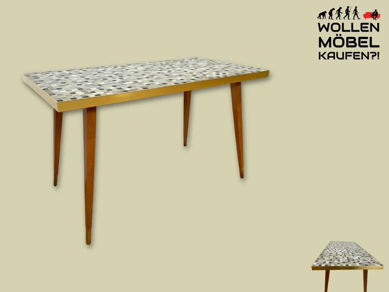Kultiger hoher Mid-Century Couchtisch mit Mosaik Fliesen und konischen Füßen