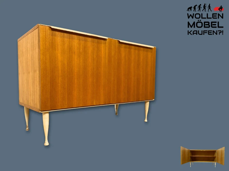 Stilvolles helles Mid-Century Sideboard aus 1966 in Esche mit formschönen weißen Holzgriffen I Kommode Wäschekommode Schrank Anrichte TV Lowboard Board 60er Retro Vintage I