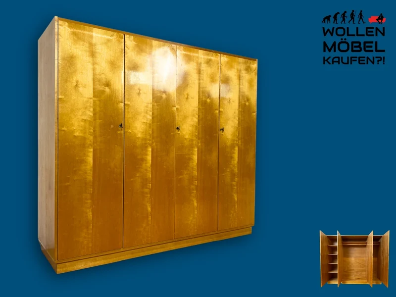 WMK I Minimalistischer heller 60er Jahre Kleiderschrank mit sehr guter Aufteilung