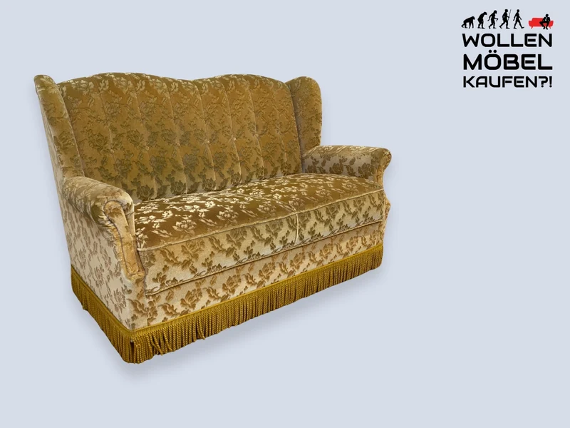 WMK I Versand I Freundliches und gemütliches Retro 2er Sofa mit tollem goldenem Samtbezug und Fransen