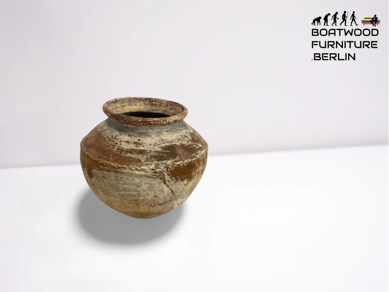 Boatwood by WMK # Sehr schöne antike Bodenvase / Wasserbehälter von der Insel Bali, ca. 100 Jahre alt, aus Terracotta mit Alterspatina