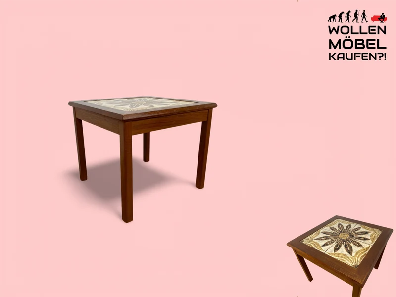 WMK Stilvoller und sehr gut erhaltener sandinavischer Couchtisch in Teakholz mit kunstvoll gestalteten Fliesen