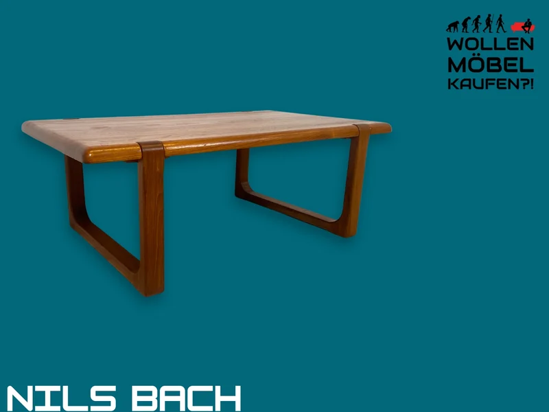 WMK Stilvoller & sehr gut erhaltener großer skandinavischer Designercouchtisch von A/S Niels Bach , teilweise Teakholz