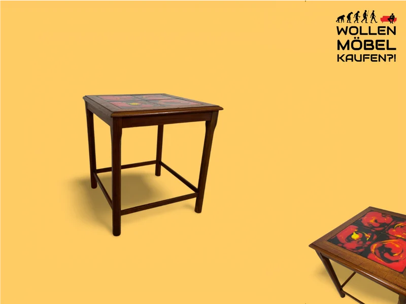 WMK Ein Unikat! Gut erhaltener skandinavischer Couchtisch aus Teakholz, kunstvoll befliest