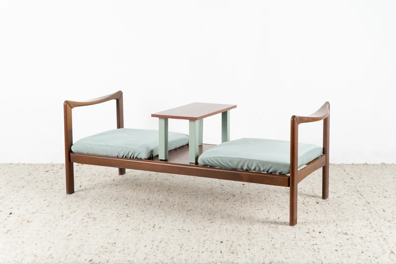 Vintage Sofa Zweisitzer Beistelltisch Wartezimmer Sessel Chaise Longue Coffeetable